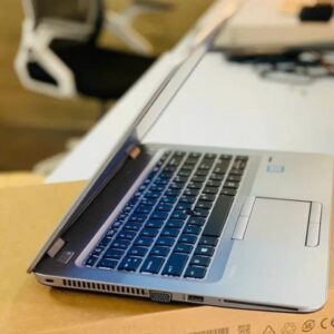 HP EliteBook 840 G4 (7th Gen Intel Core i5)